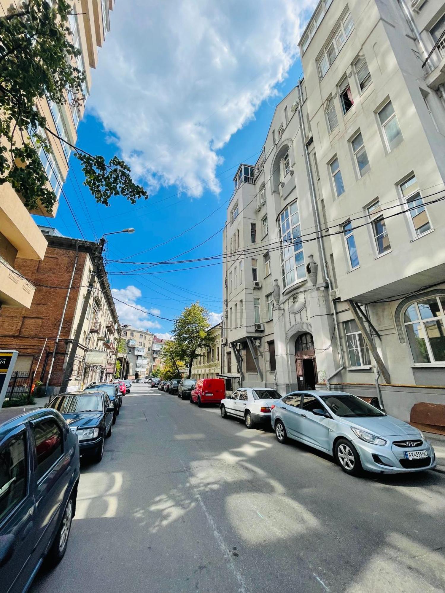 Apartment For Rent In The City Center Of Kharkiv K18 Elinaflats 외부 사진
