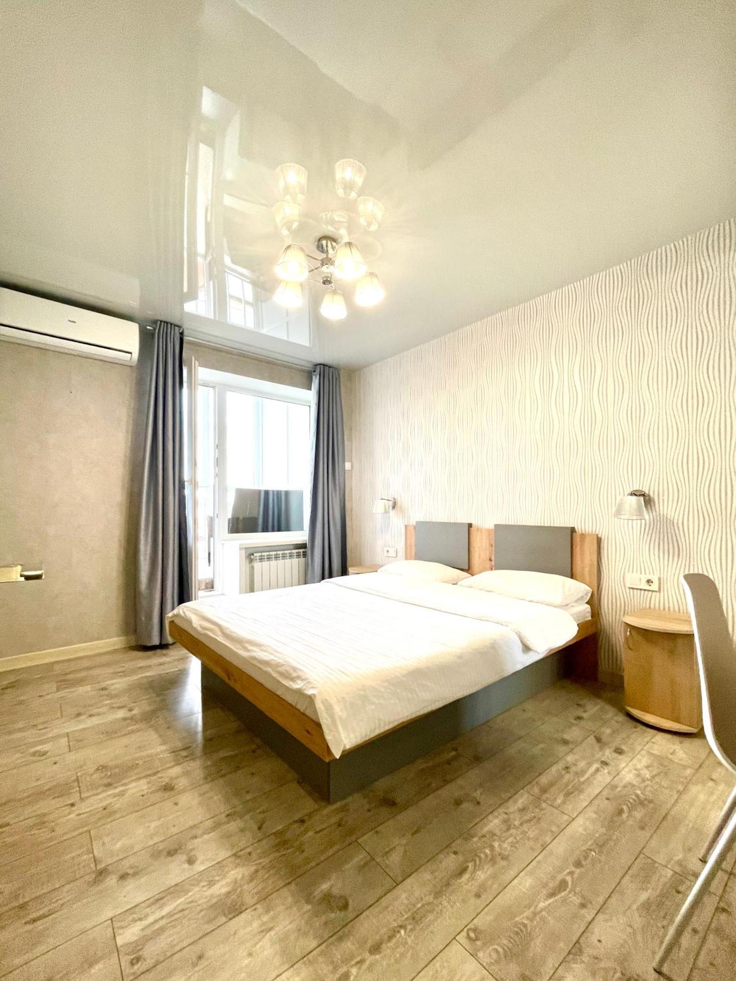 Apartment For Rent In The City Center Of Kharkiv K18 Elinaflats 외부 사진