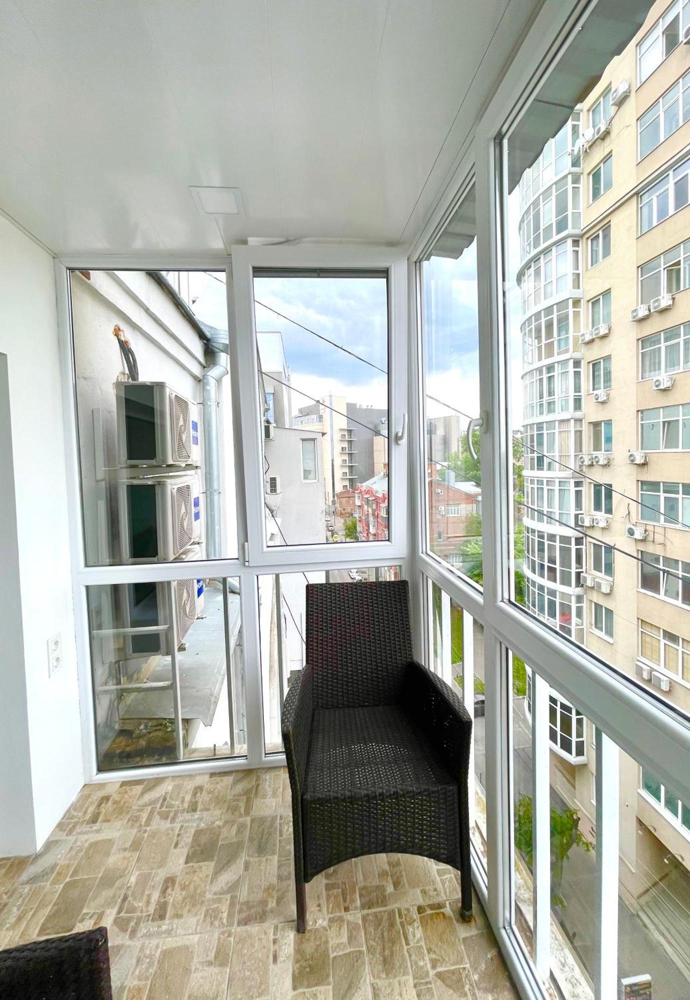 Apartment For Rent In The City Center Of Kharkiv K18 Elinaflats 외부 사진