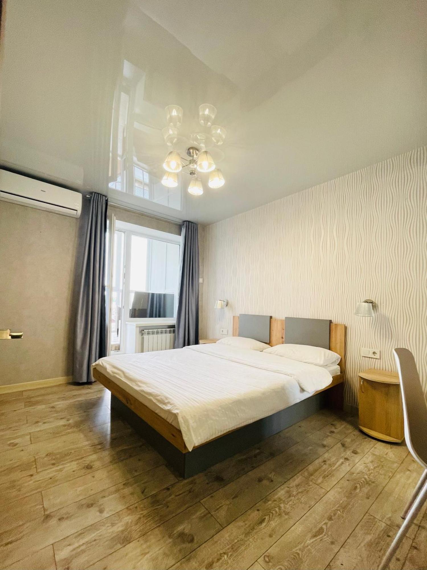 Apartment For Rent In The City Center Of Kharkiv K18 Elinaflats 외부 사진