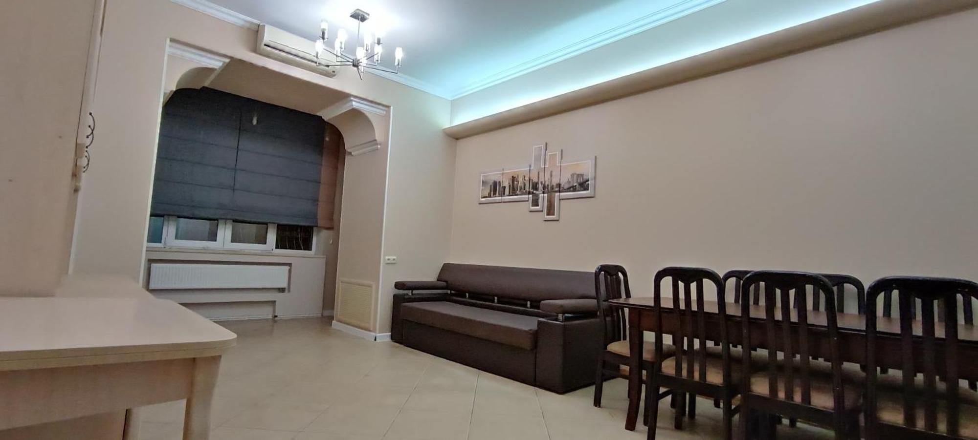 Apartment For Rent In The City Center Of Kharkiv K18 Elinaflats 외부 사진