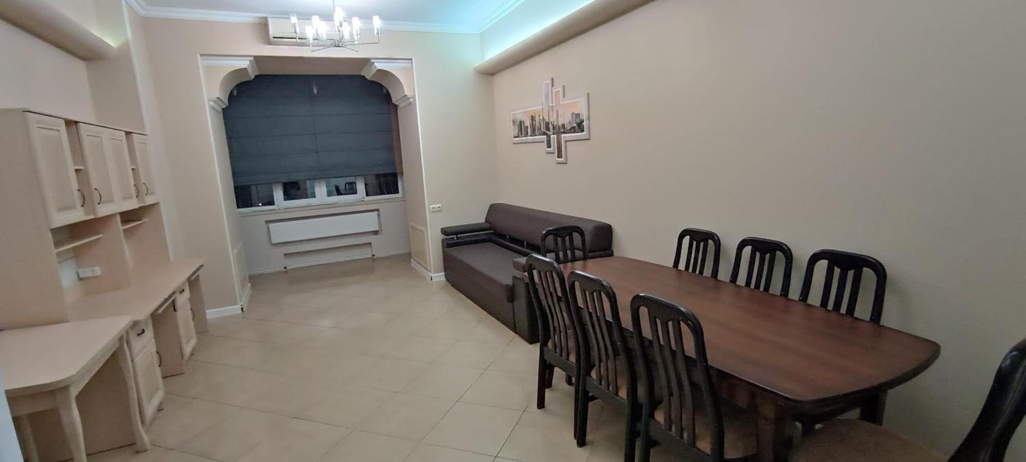 Apartment For Rent In The City Center Of Kharkiv K18 Elinaflats 외부 사진