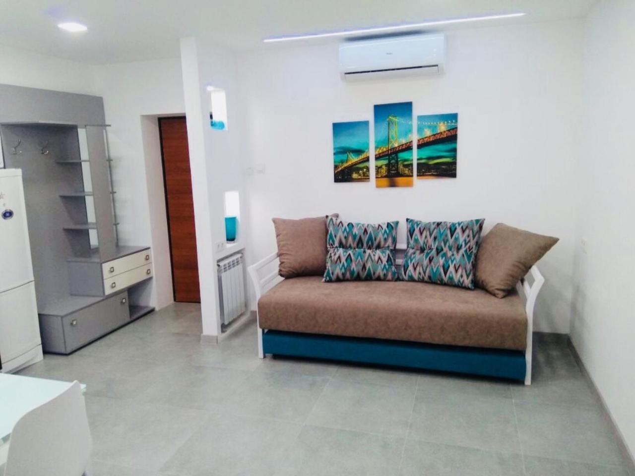 Apartment For Rent In The City Center Of Kharkiv K18 Elinaflats 외부 사진
